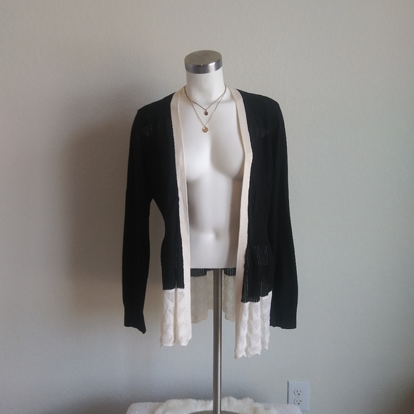 Gramercy 22 Cardigan for women size XL color black - Picture 1 of 6